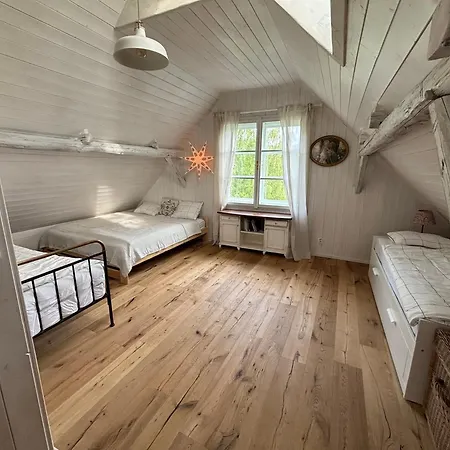 Stodola Jankovna Skuhrov (Liten)