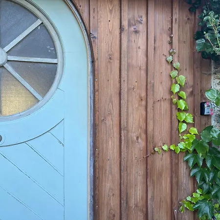 Stodola Jankovna Daire *